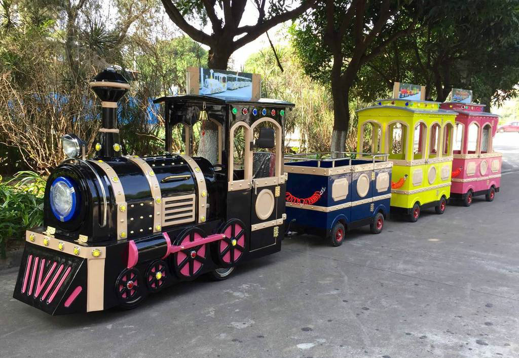 重庆景区广商场无轨观光小火车电动儿童游乐设备小火车可坐人户外玩具